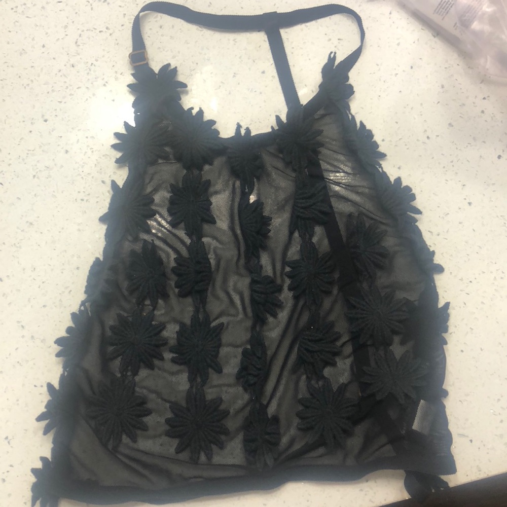 FOR LOVE AND LEMONS BLACK LACE CROP